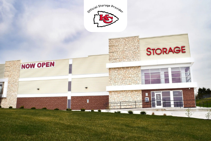 Facility exterior with Kansas City Chiefs partnership logo at StorageMart in Lee's Summit Missouri